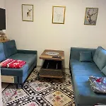 Kota - Prime Location Апартаменты *